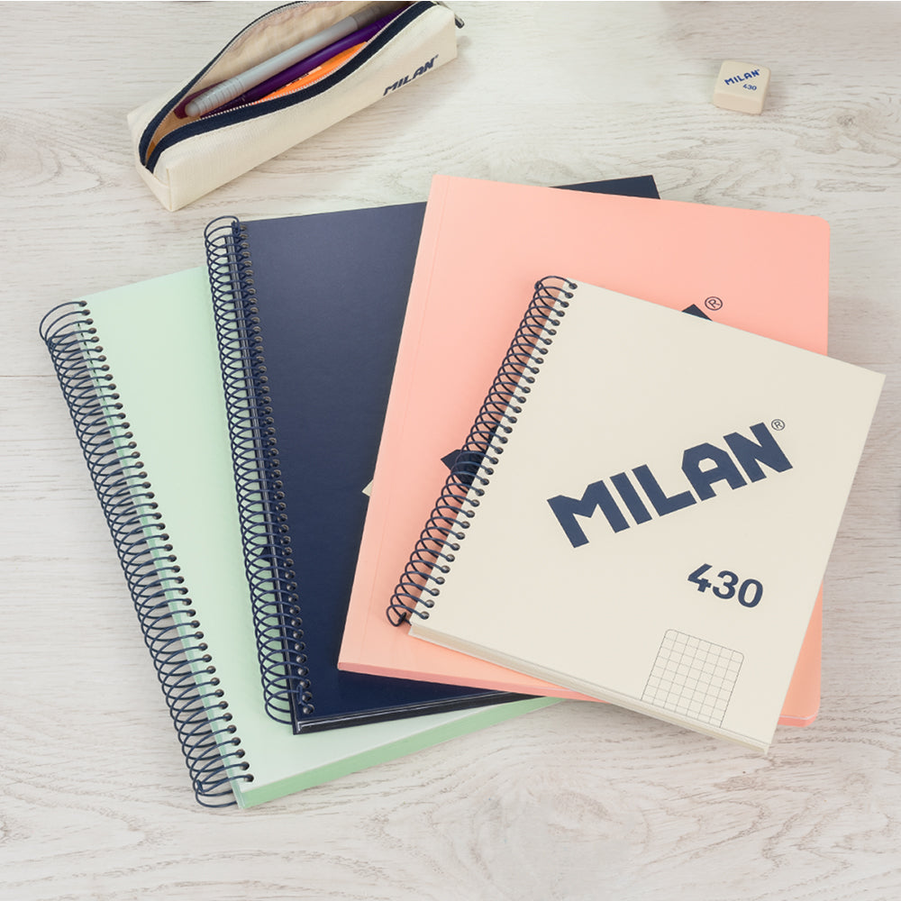 MILAN 430 - Pack 4 Cuadernos A5 Espiral y Tapa Dura. Papel Cuadriculado 80 Hojas 95gr