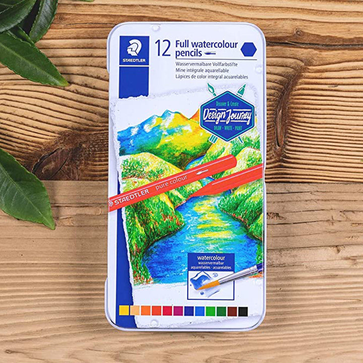 STAEDTLER Design Journey - Caja Metálica con 12 Lápices de Colores Acuarelables