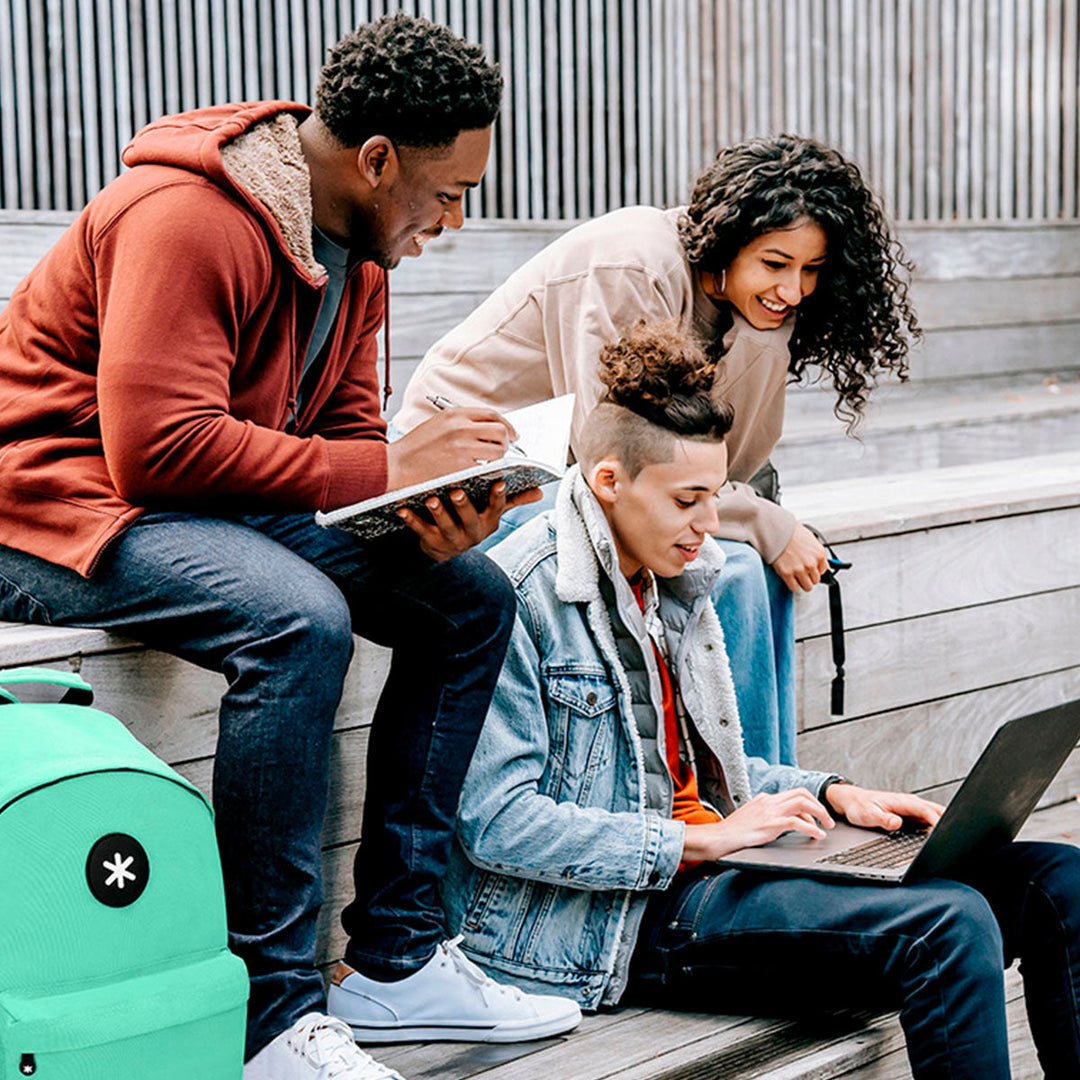 ANTARTIK - Mochila Escolar con Asas Acolchadas y Bolsillo Exterior. Menta