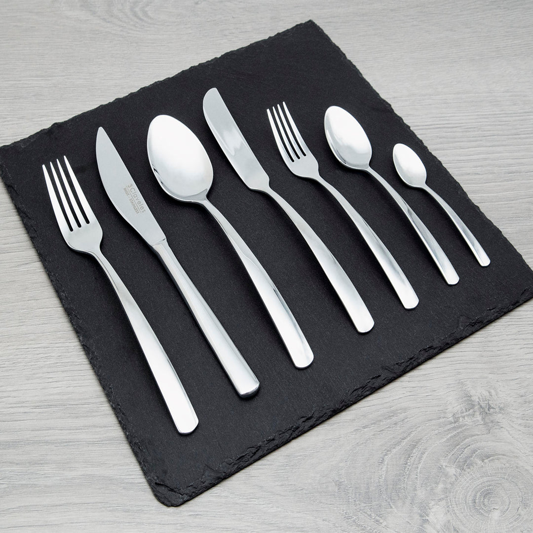 3 Claveles - Pack 4 Cucharas de Mesa en Acero Inoxidable 21 cm. Ref. 04669