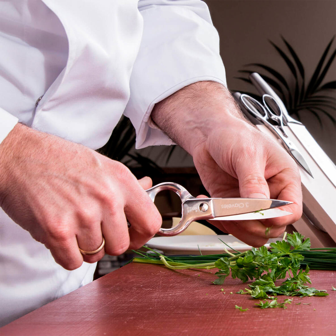 3 Claveles - Tijeras de Cocina Profesionales Varios Usos de 8" 20 cm en Acero Forjado en Caliente