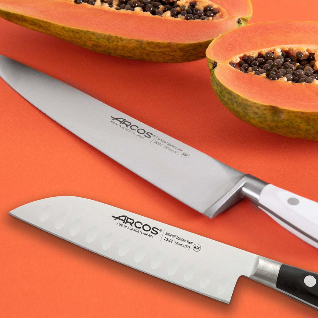 ARCOS 233200 - Cuchillo Santoku Alveolado Profesional Acero Forjado 14 cm, Serie RIVIERA