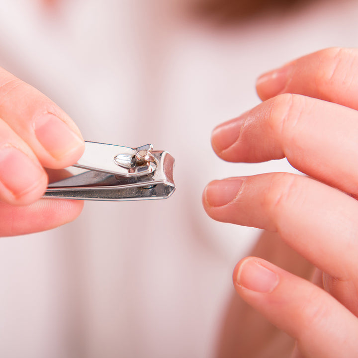 3 Claveles - Cortaúñas con Lima de 8 cm en Acero Carbono